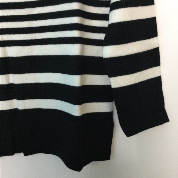 Ladies Apt. 9 Large 12 - 14 Crewneck Sweater Striped Black White Long Sleeve NWT - Picture 9 of 12